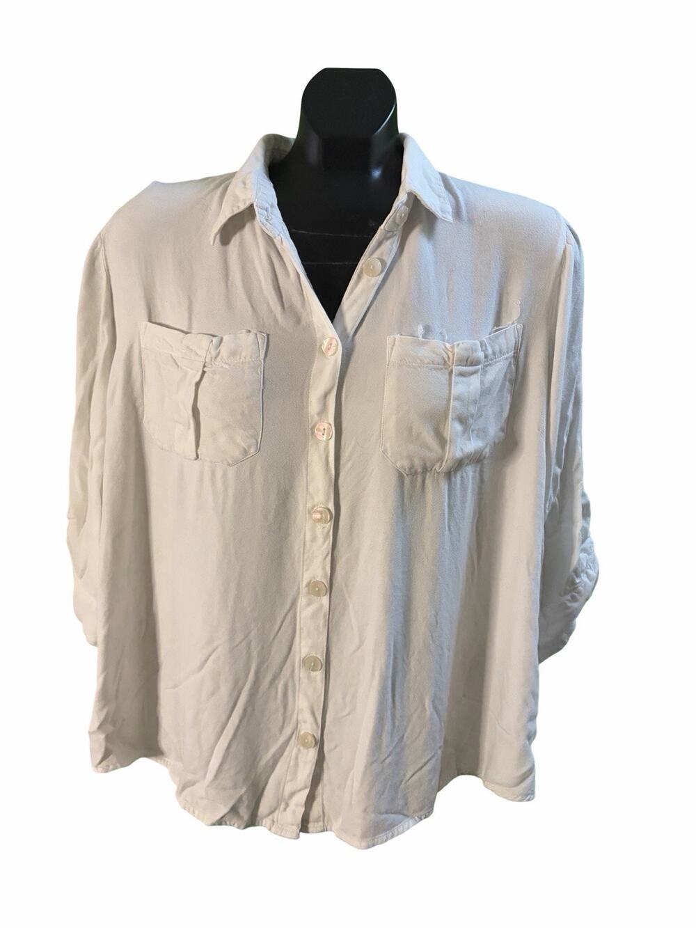 Womens 2X White Blouse Weekends Button Front Plus Size Lightweight Viscose Top